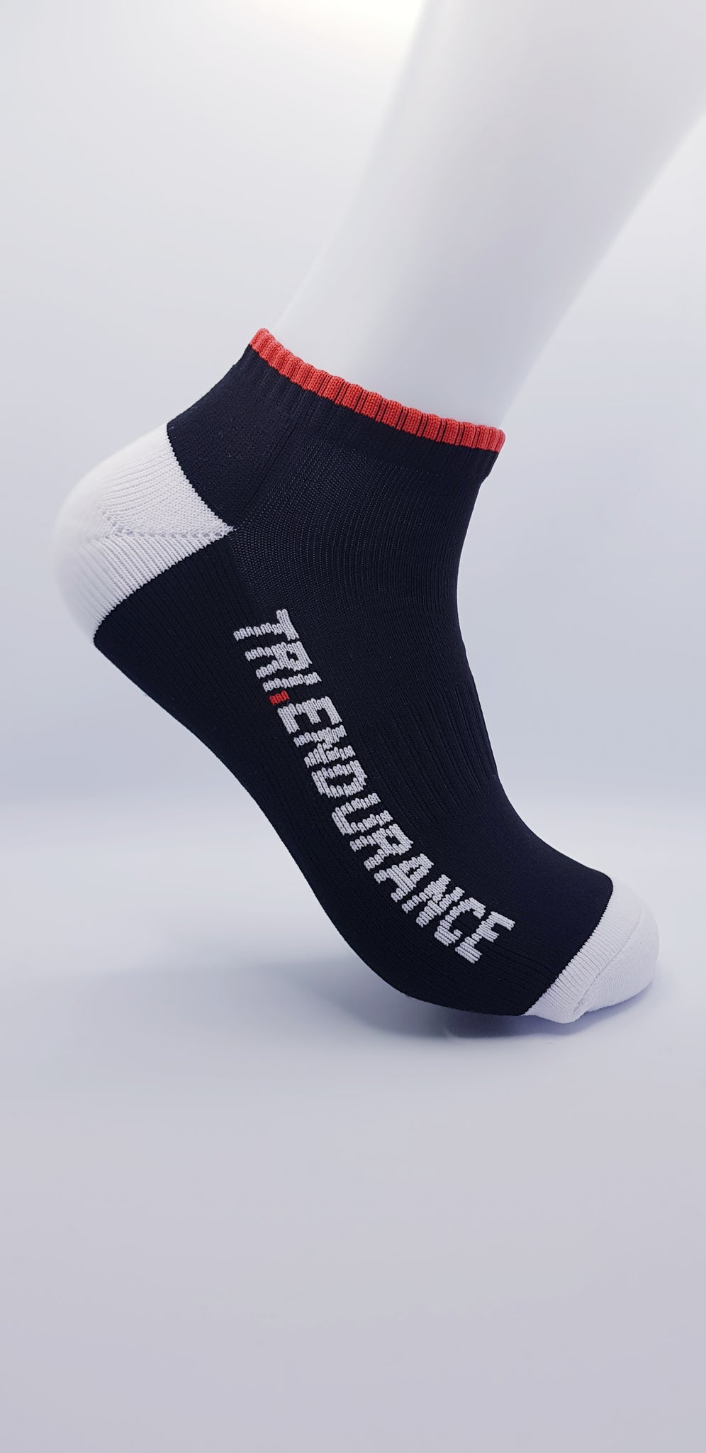 High quality sports ankle socks , Black/White/Red – Tri.Endurance Ltd